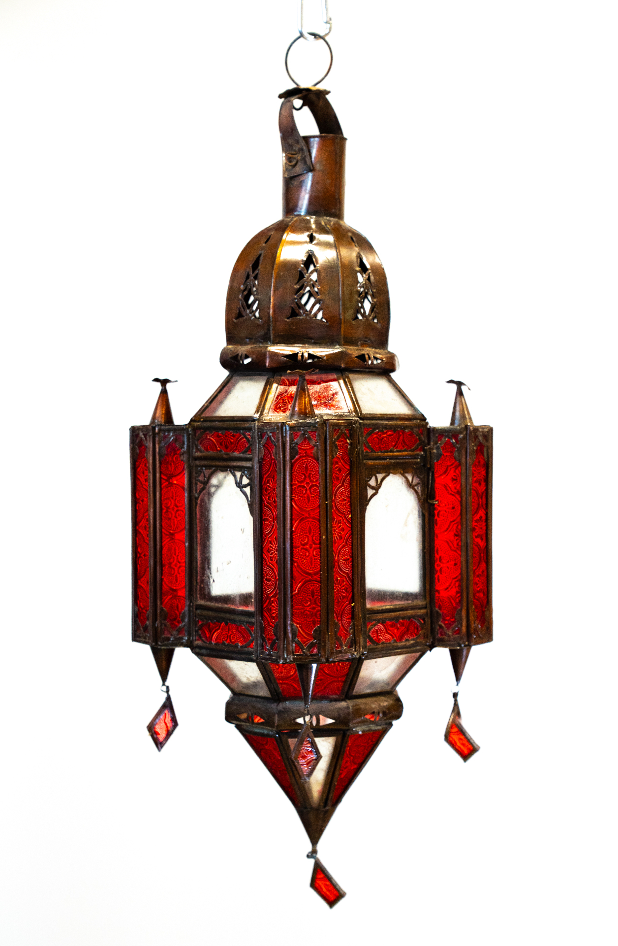 Lanterne cuivre & vitraux rouges