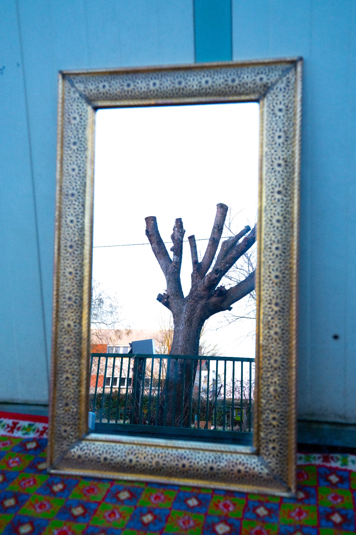 Miroir décoratif oriental encadré